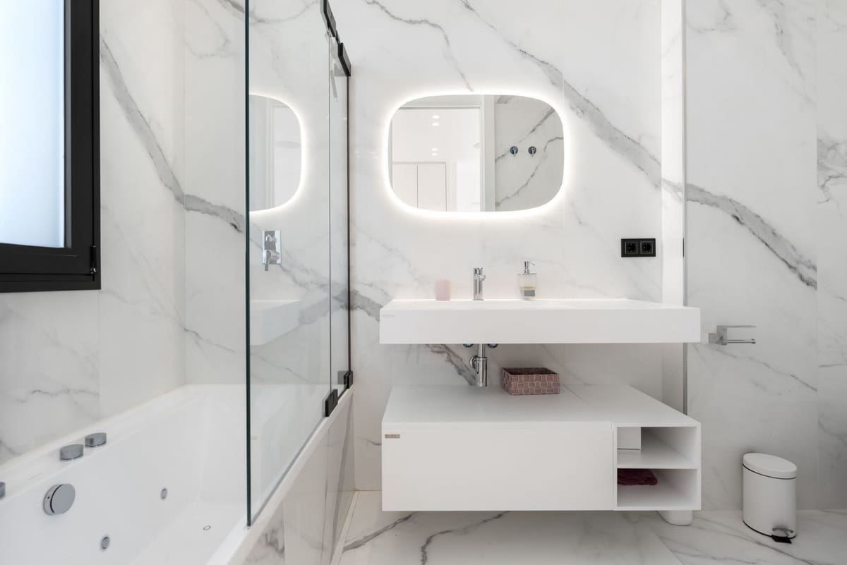 6 soveværelse Villa til salg i El Paraiso med swimmingpool garage - € 6.500.000 (Ref: 8684755)