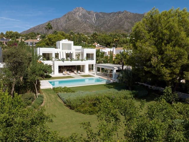 5 sypialnia Willa na sprzedaż w La Carolina - Guadalpín, Marbella z basenem - 12 950 000 € (Ref: 8684802)