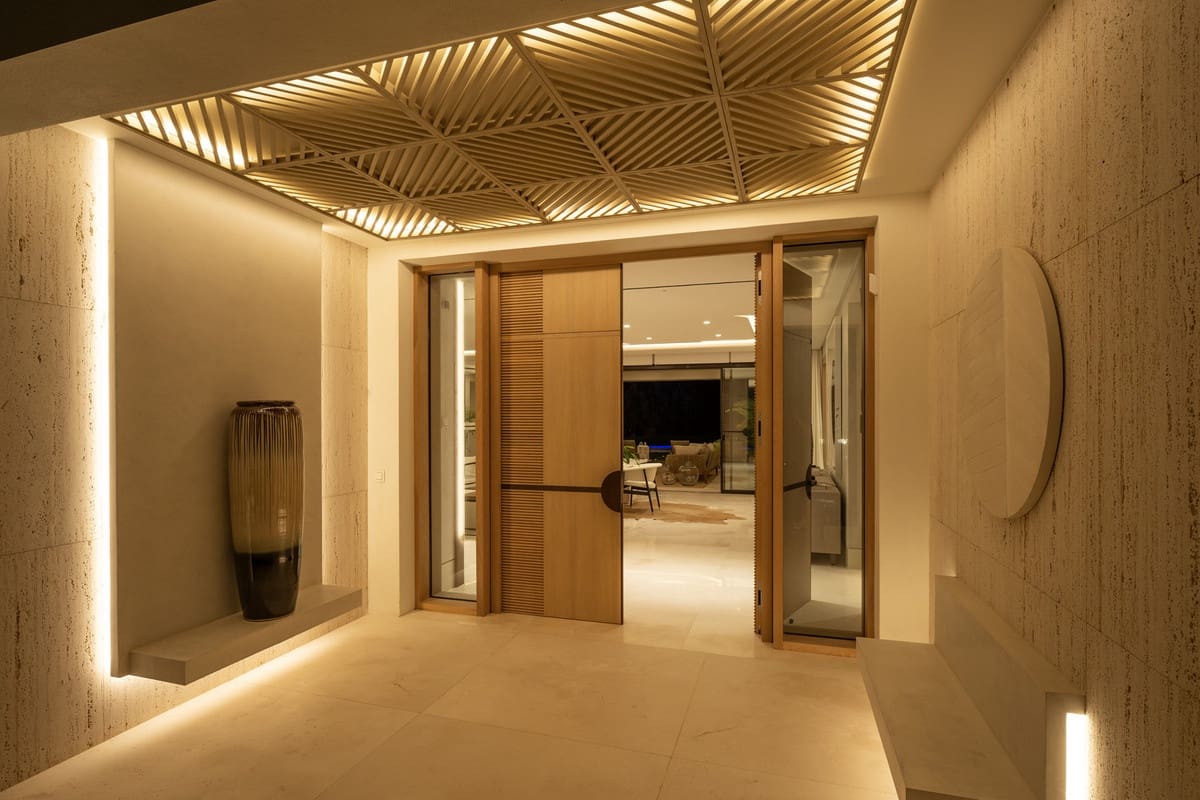 5 sypialnia Willa na sprzedaż w Golden Mile z basenem - 12 950 000 € (Ref: 8684802)