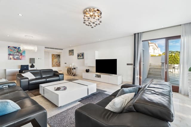 3 quarto Penthouse para venda em Centro, Estepona com piscina - 3 400 000 € (Ref: 8684807)