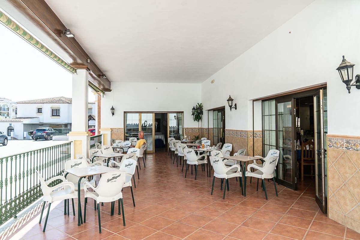 Teren niezagospodarowany na sprzedaż w Mijas - 3 200 000 € (Ref: 8684873)