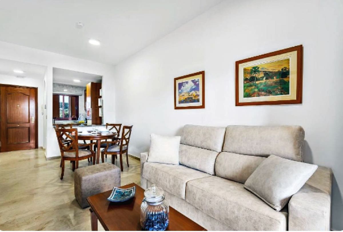 15 sypialnia Hotel na sprzedaż w Manilva z basenem garażem - 3 100 000 € (Ref: 8696520)