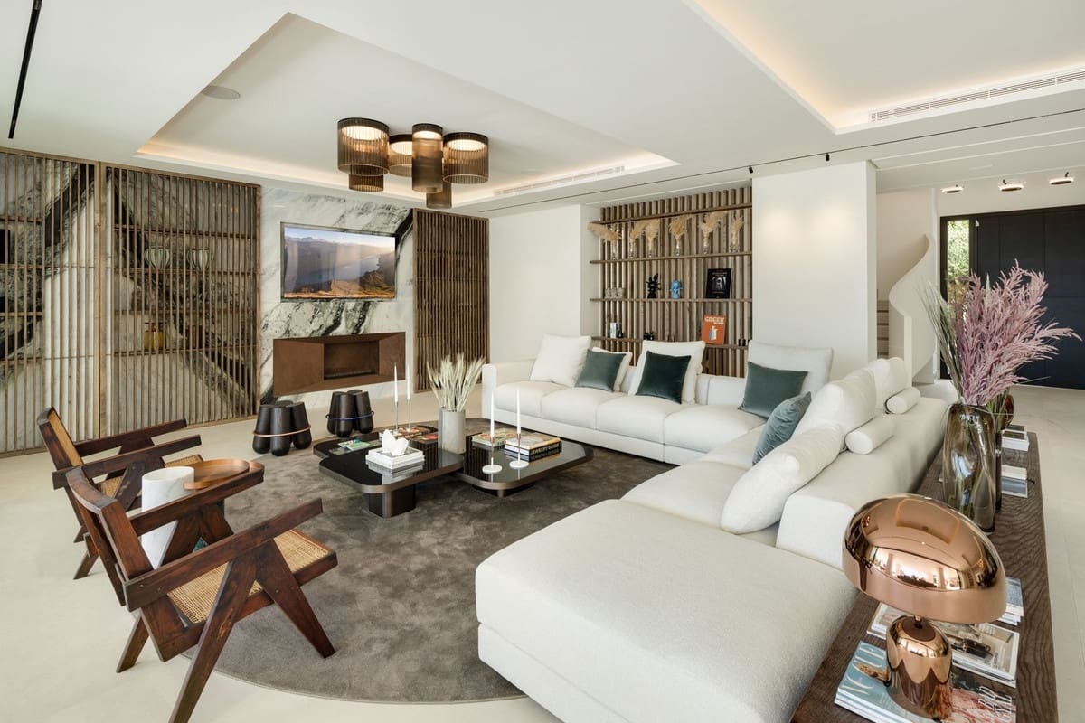 6 chambre Villa/Maison à vendre à Golden Mile avec piscine garage - 12 450 000 € (Ref: 8707658)