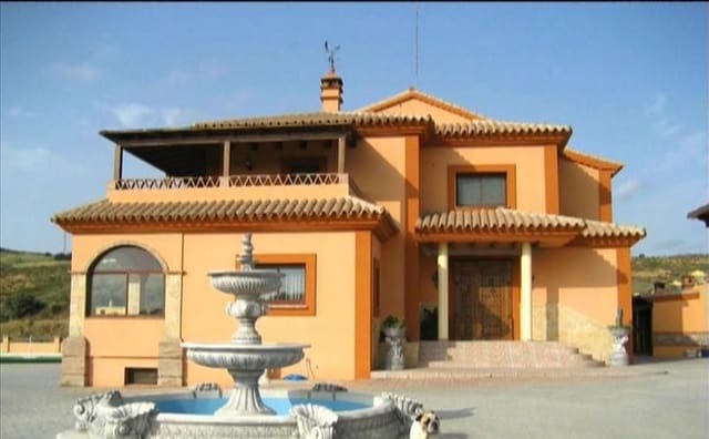 5 Zimmer Finca/Landgut zu verkaufen in Centro, Estepona mit Pool - 2.200.000 € (Ref: 8707694)