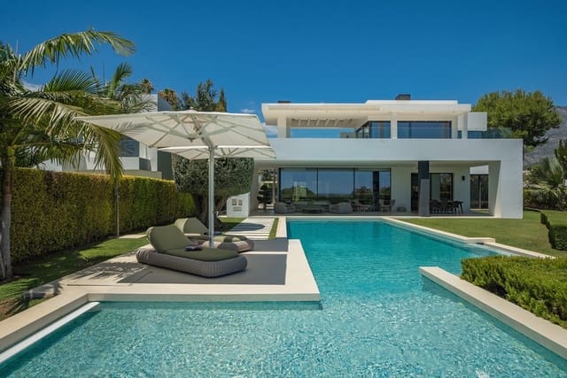 5 slaapkamer Villa te koop in La Carolina - Guadalpín, Marbella met zwembad - € 8.695.000 (Ref: 8712532)