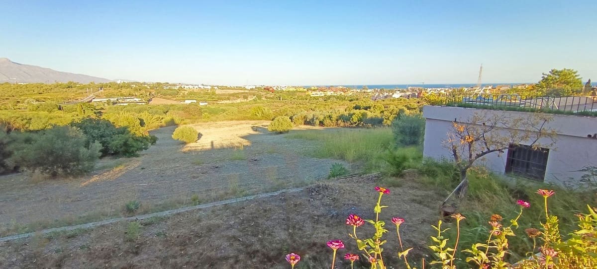 Grunde uden byggetilladelser til salg i Cancelada - € 4.100.000 (Ref: 8712550)