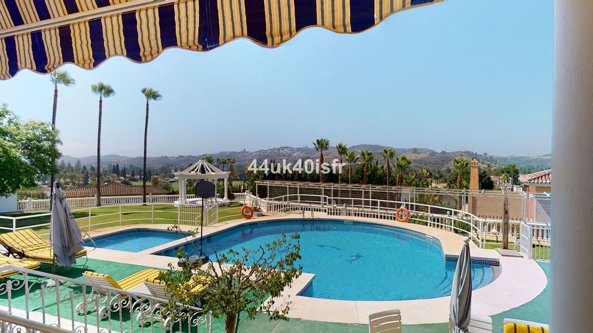 8 soverom Villa til salgs i Mijas Golf med svømmebasseng garasje - € 3 800 000 (Ref: 8712554)