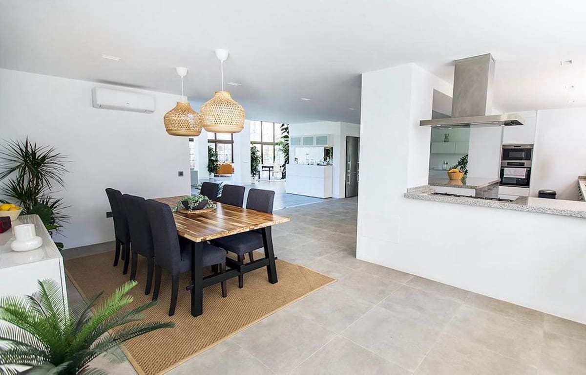 10 soveværelse Villa til salg i Puerto Banus med swimmingpool - € 10.000.000 (Ref: 8763569)