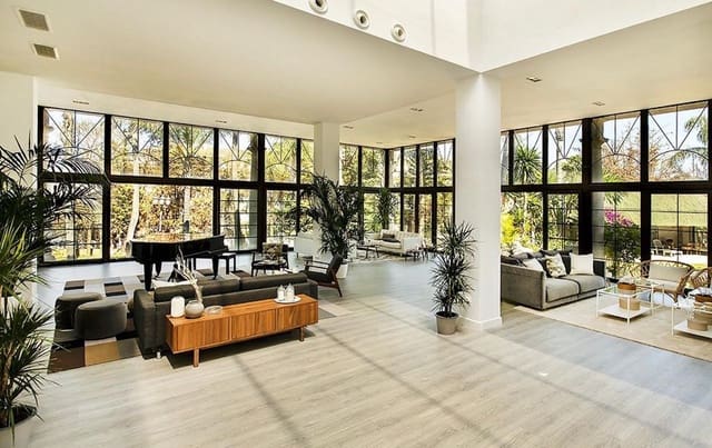 10 sypialnia Willa na sprzedaż w Puerto Banus, Marbella z basenem - 10 000 000 € (Ref: 8763569)