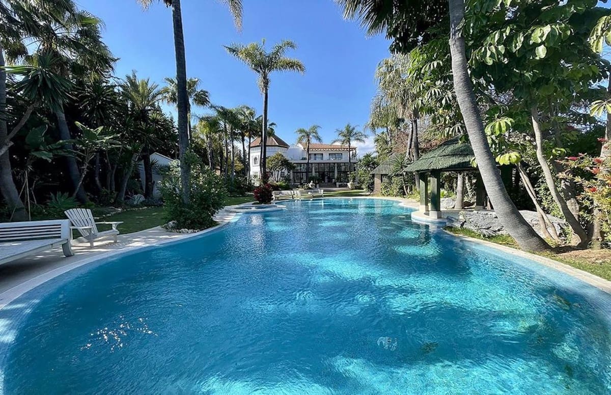 10 soveværelse Villa til salg i Puerto Banus med swimmingpool - € 10.000.000 (Ref: 8763569)