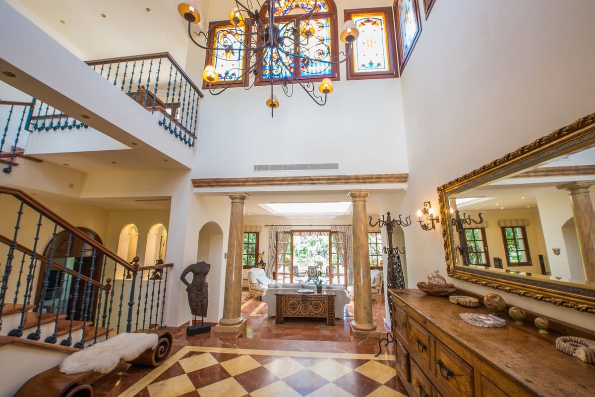 8 sypialnia Willa na sprzedaż w La Zagaleta z basenem - 5 850 000 € (Ref: 8763570)