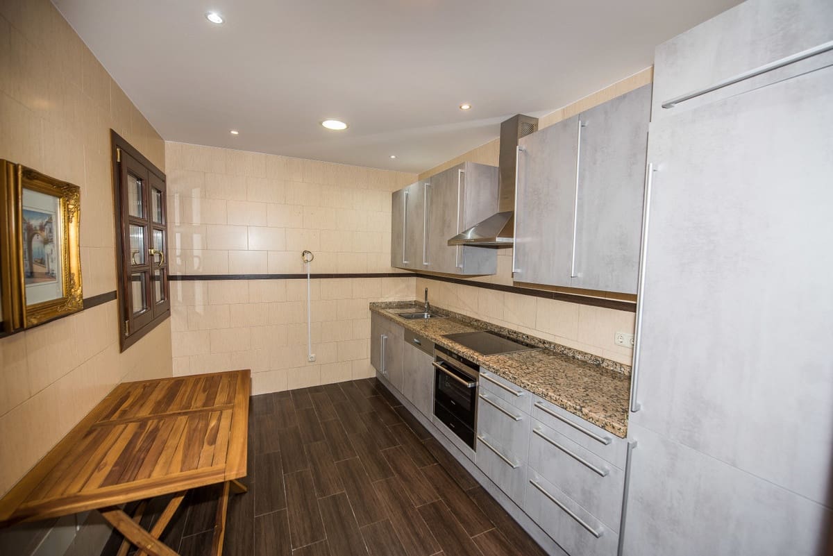 8 sypialnia Willa na sprzedaż w La Zagaleta z basenem - 5 850 000 € (Ref: 8763570)