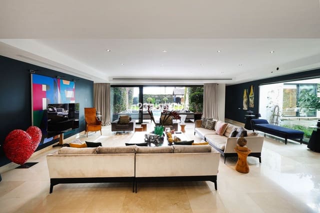 4 soveværelse Villa til salg i Puerto Banus, Marbella med swimmingpool garage - € 12.000.000 (Ref: 8763571)