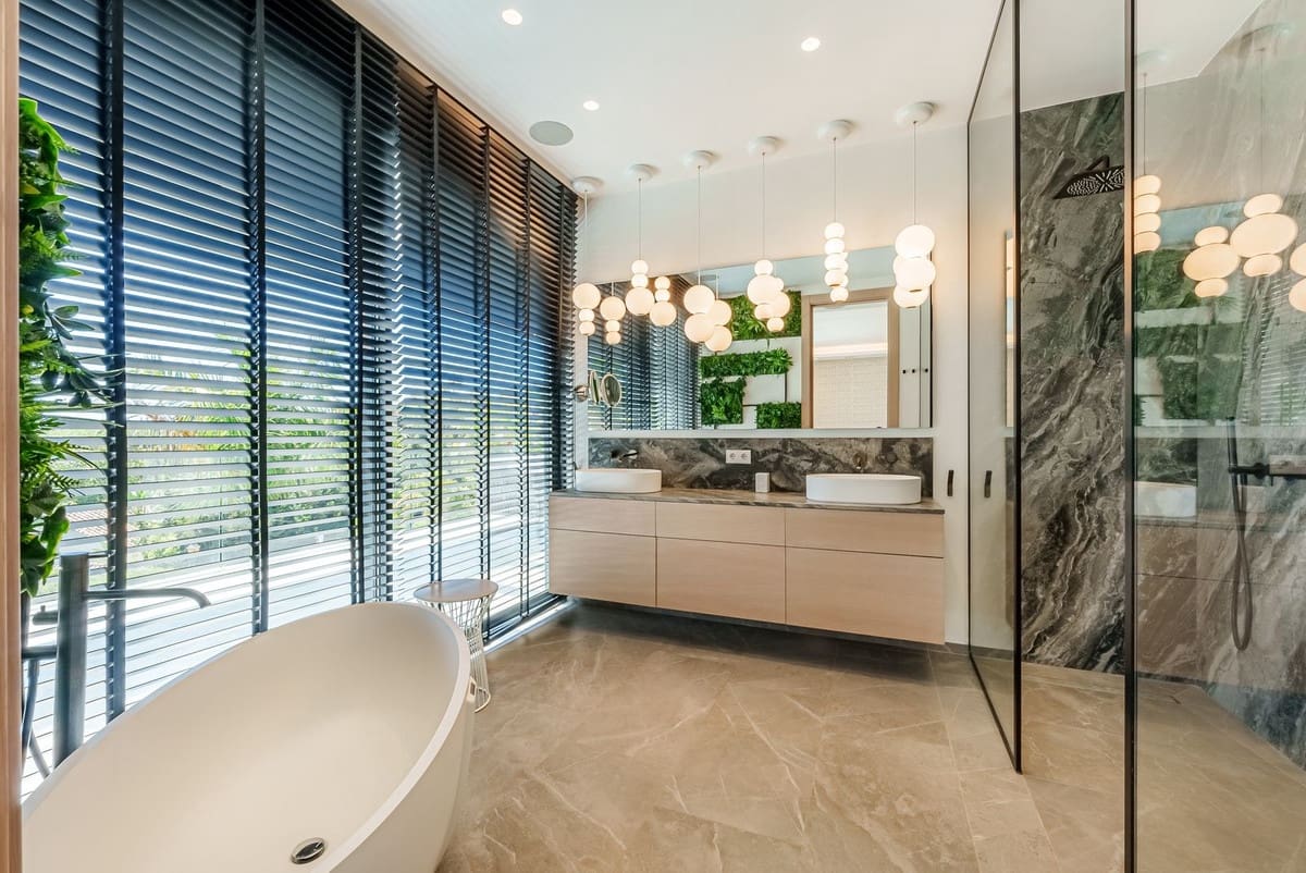 4 sovrum Villa till salu i Nueva Andalucia med pool garage - 4 250 000 € (Ref: 8763581)