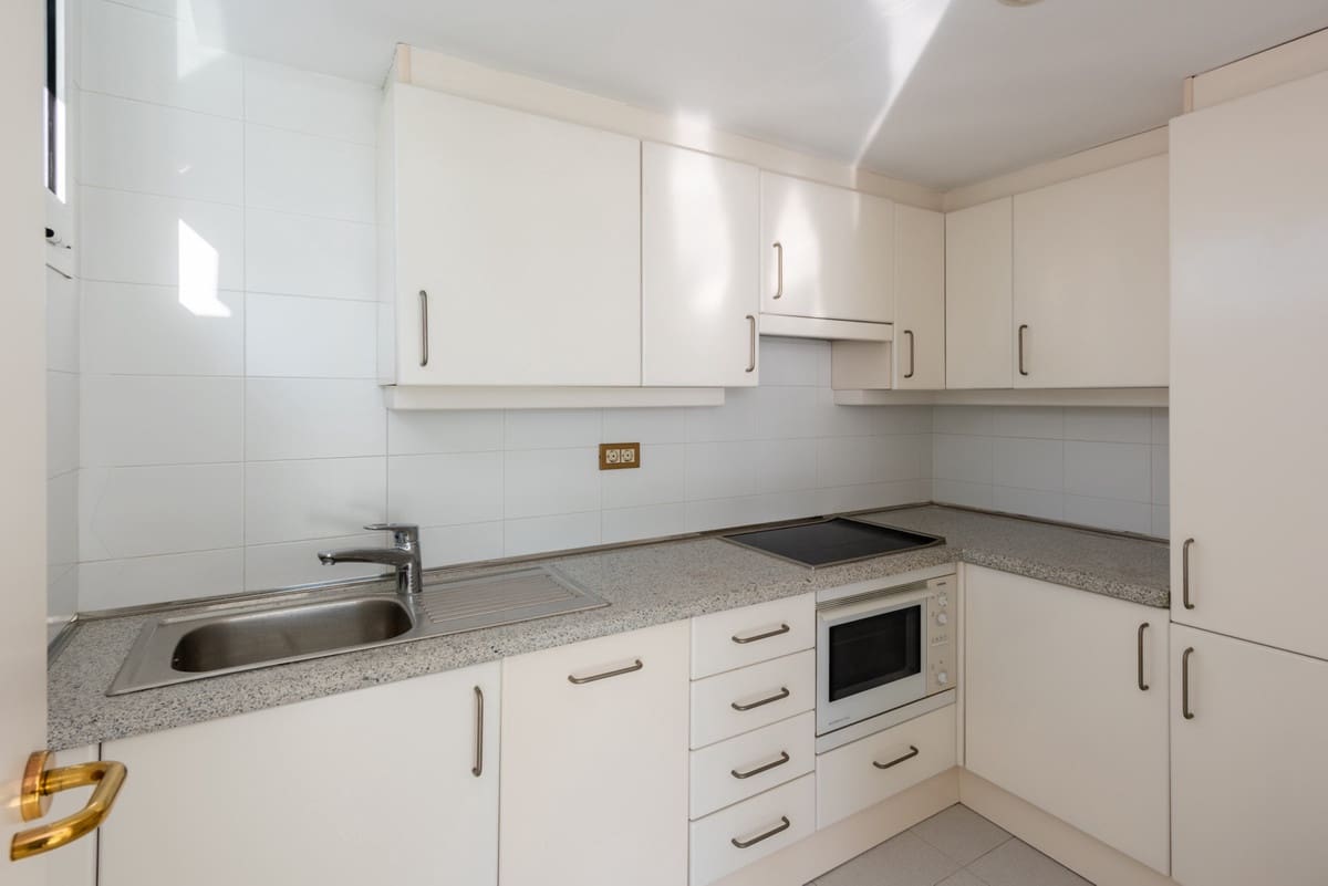 3 soveværelse Penthouse til salg i Puerto Banus med swimmingpool - € 6.500.000 (Ref: 8763601)