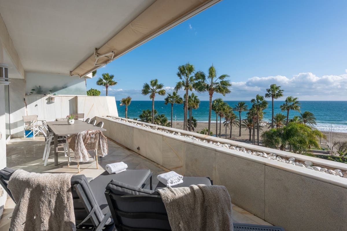 3 soveværelse Penthouse til salg i Puerto Banus med swimmingpool - € 6.500.000 (Ref: 8763601)