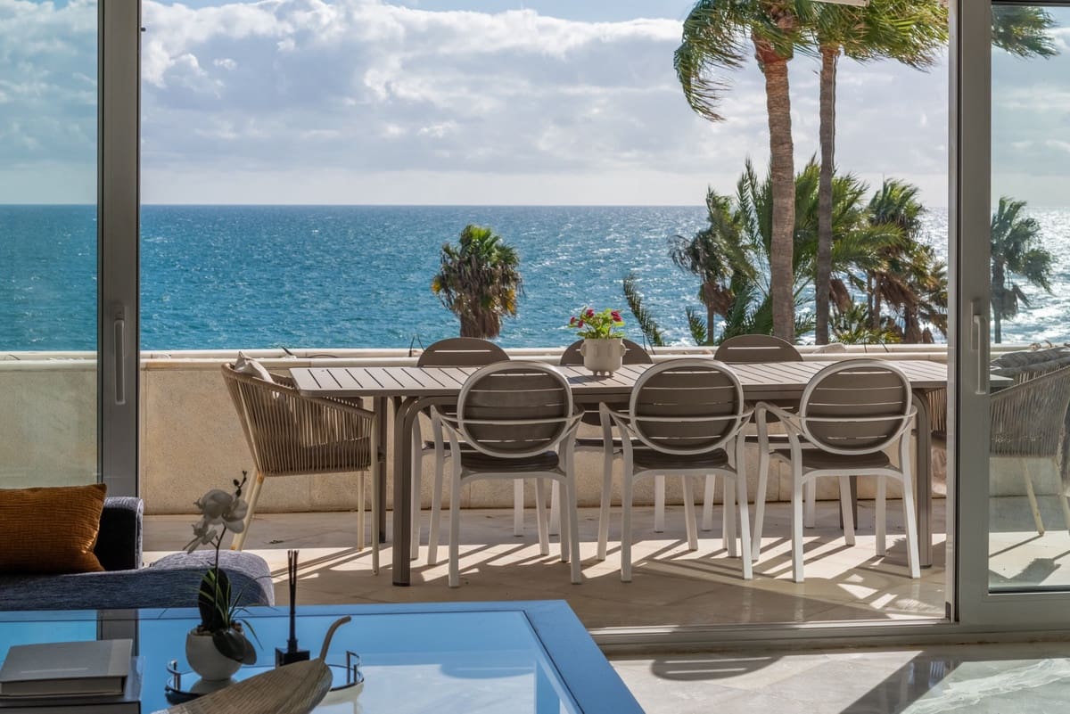 3 soveværelse Penthouse til salg i Puerto Banus med swimmingpool - € 6.500.000 (Ref: 8763601)