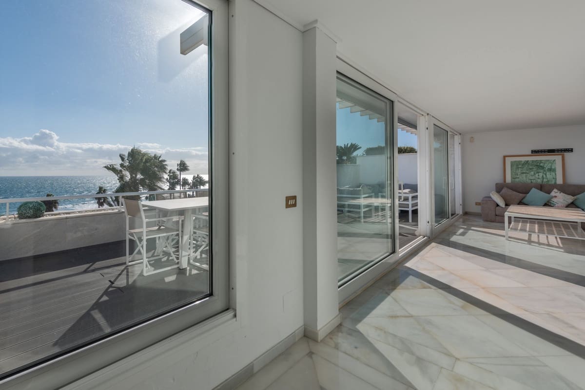 3 soveværelse Penthouse til salg i Puerto Banus med swimmingpool - € 6.500.000 (Ref: 8763601)