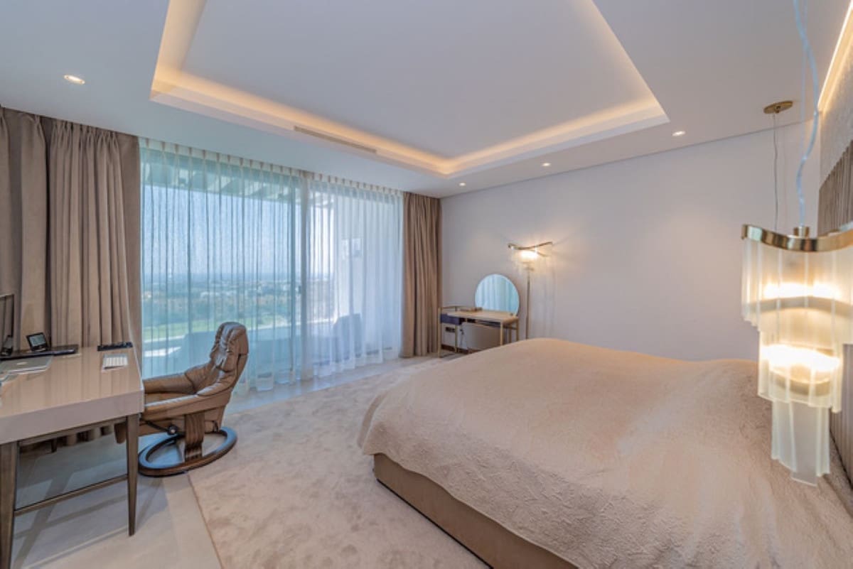 5 soverom Villa til salgs i Los Arqueros med svømmebasseng garasje - € 5 800 000 (Ref: 8763614)