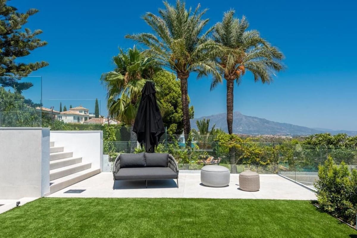 6 sypialnia Willa na sprzedaż w Marbella z basenem - 6 200 000 € (Ref: 8763633)