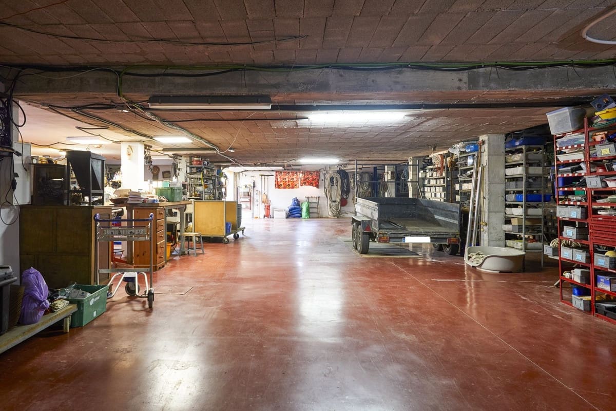 4 makuuhuone Huvila myytävänä paikassa Puerto Banus mukana uima-altaan 
autotalli - 3 200 000 € (Ref: 8793376)