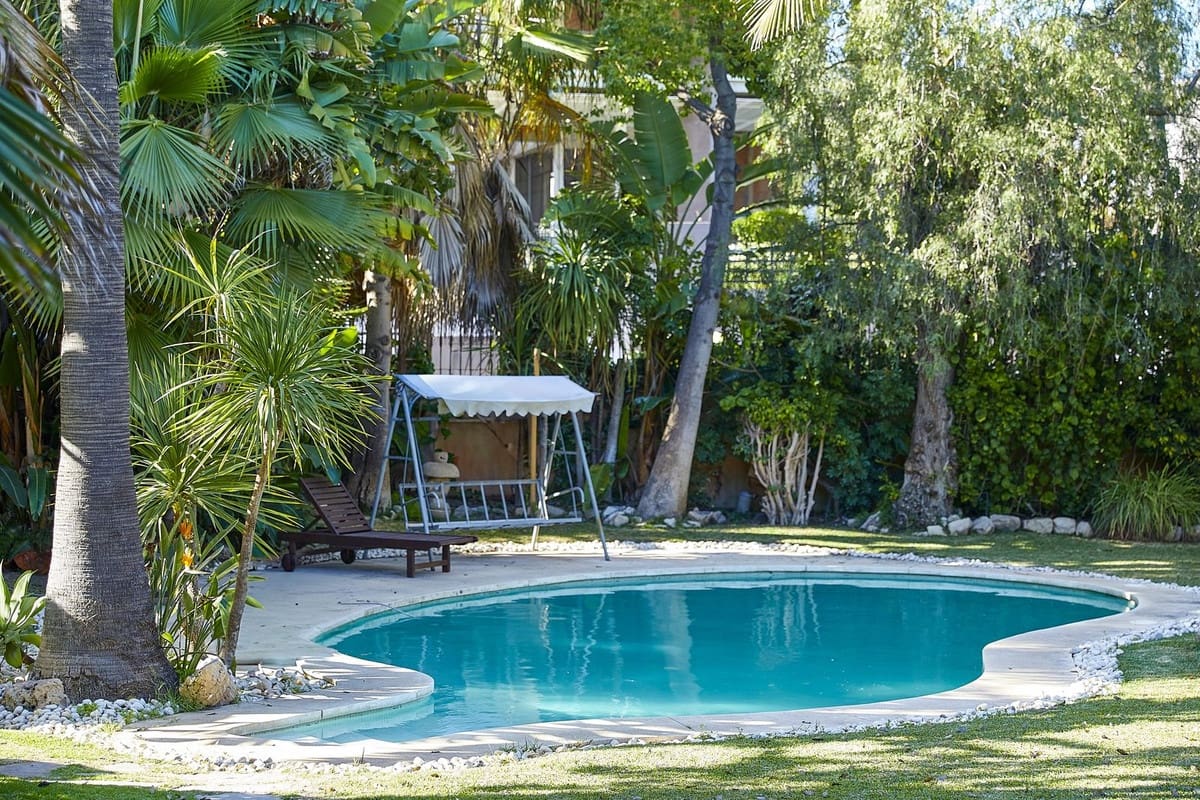 4 makuuhuone Huvila myytävänä paikassa Puerto Banus mukana uima-altaan 
autotalli - 3 200 000 € (Ref: 8793376)