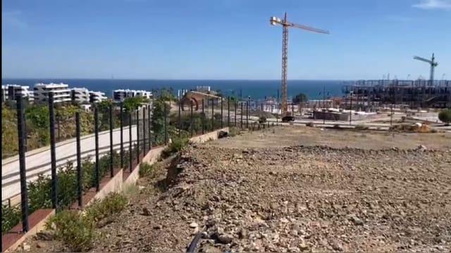 Landgrundstück zu verkaufen in El Higuerón, Fuengirola - 1.199.000 € (Ref: 8896271)