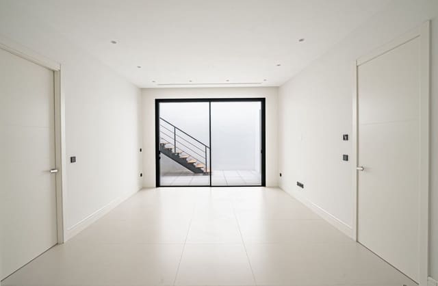 4 soveværelse Villa til salg i La Carolina - Guadalpín, Marbella med swimmingpool garage - € 3.750.000 (Ref: 8896328)