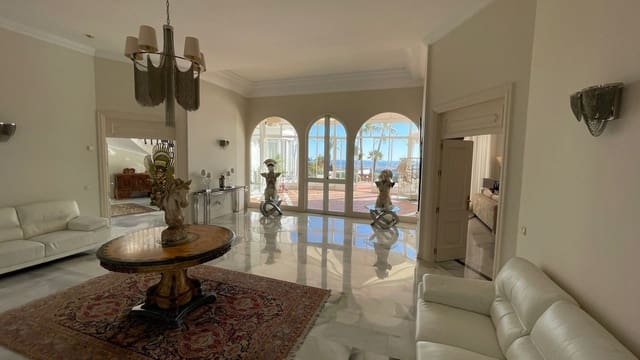 6 bedroom Villa for sale in La Cala Golf - Lagar Martell, Mijas with pool - € 3,560,000 (Ref: 8896331)