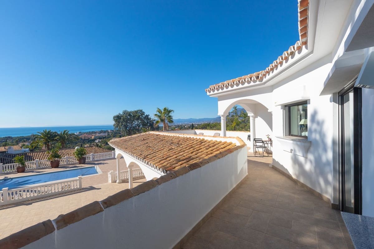 3 soveværelse Villa til salg i Elviria med swimmingpool garage - € 3.950.000 (Ref: 8896344)