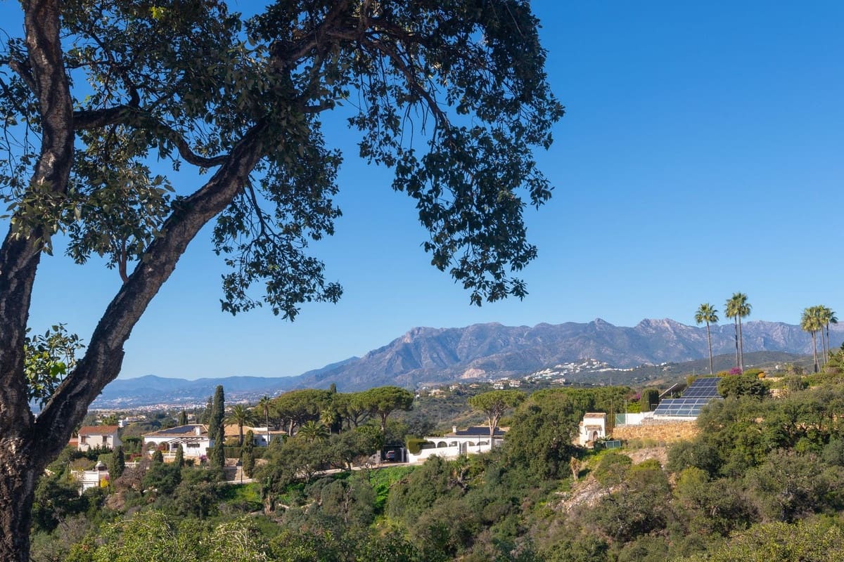 3 soveværelse Villa til salg i Elviria med swimmingpool garage - € 3.950.000 (Ref: 8896344)