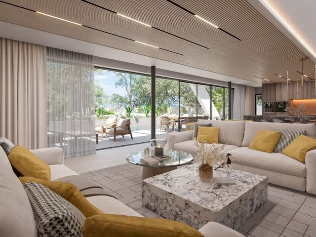 5 bedroom Villa for sale in Las Brisas, Marbella with pool - € 5,500,000 (Ref: 8896347)