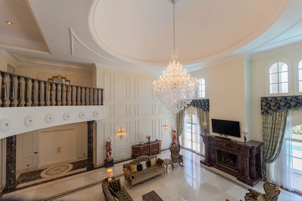 7 chambre Villa/Maison à vendre à Golden Mile avec piscine - 16 000 000 € (Ref: 8896359)