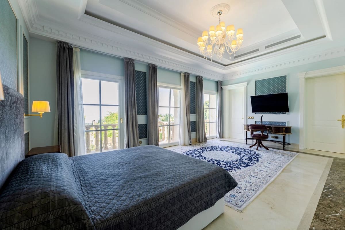 7 chambre Villa/Maison à vendre à Golden Mile avec piscine - 16 000 000 € (Ref: 8896359)