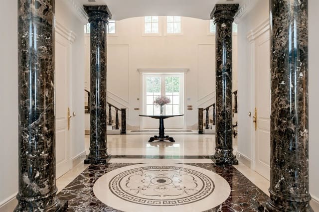 7 quarto Moradia para venda em Sierra Blanca, Marbella com piscina - 16 000 000 € (Ref: 8896359)