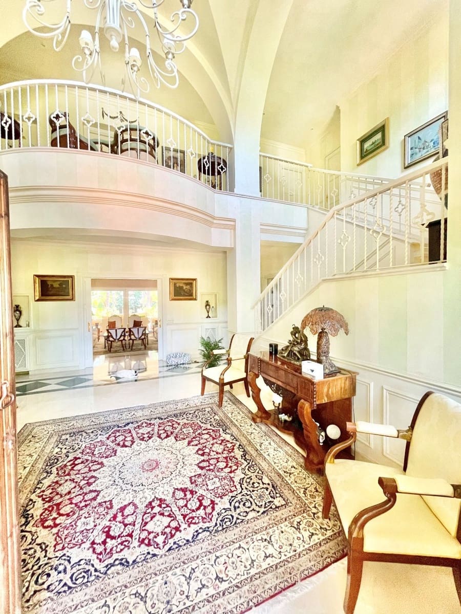 6 sypialnia Willa na sprzedaż w Guadalmina z basenem garażem - 4 200 000 € (Ref: 8896379)