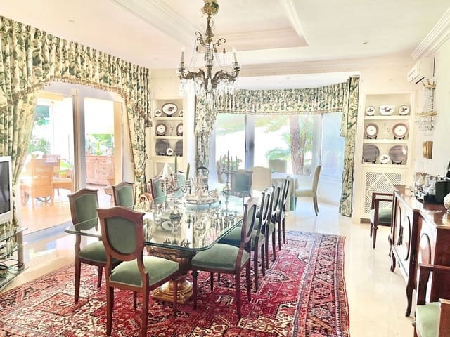 6 sypialnia Willa na sprzedaż w Guadalmina Baja, Marbella z basenem garażem - 4 200 000 € (Ref: 8896379)