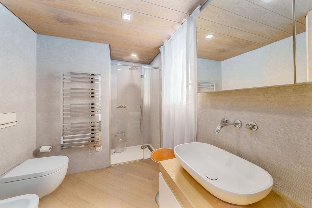 3 soveværelse Penthouse til salg i Golden Mile - € 5.800.000 (Ref: 8896388)