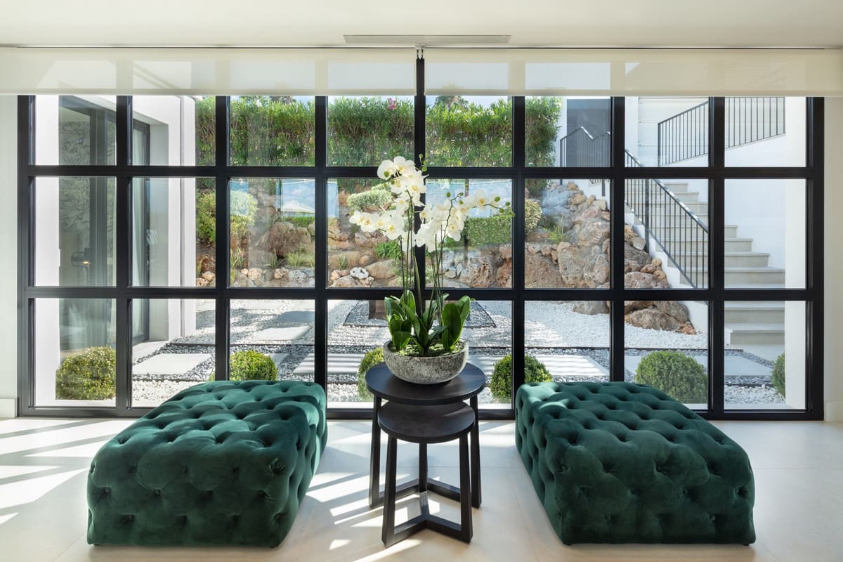 4 soverom Villa til salgs i Nueva Andalucia med svømmebasseng - € 3 250 000 (Ref: 8896405)