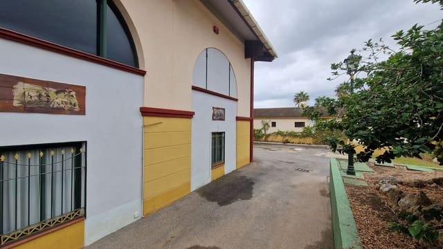 Ubebygd land til salgs i Centro, Estepona - € 12 300 000 (Ref: 8896413)