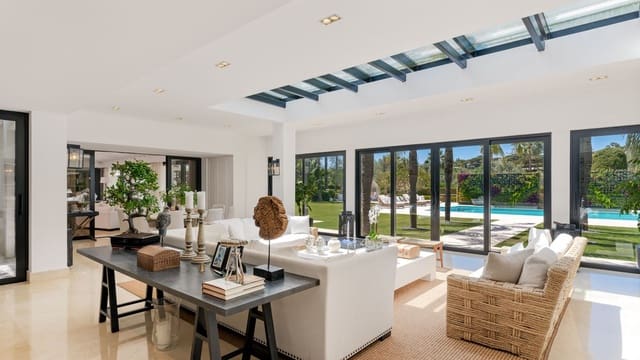 13 soverom Villa til salgs i Casco Antiguo, Marbella med svømmebasseng - € 25 000 000 (Ref: 8896414)