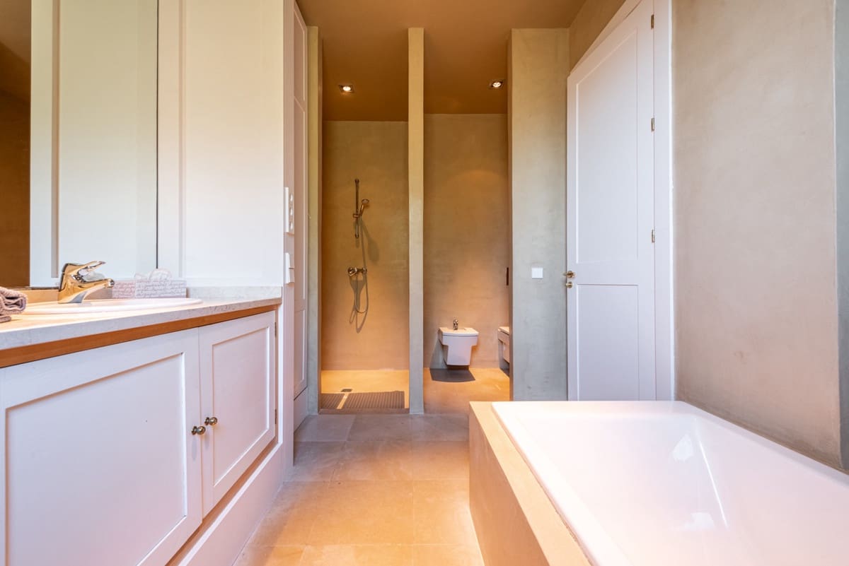 7 bedroom Villa for sale in Sotogrande with pool - € 4,995,000 (Ref: 8896416)