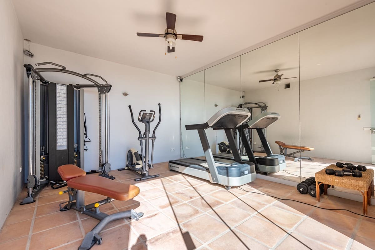 7 bedroom Villa for sale in Sotogrande with pool - € 4,995,000 (Ref: 8896416)