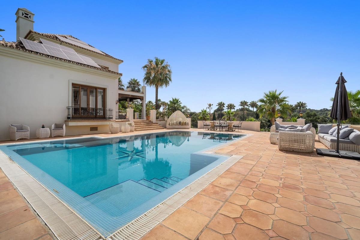 16 soverom Villa til salgs i Benahavis med svømmebasseng - € 13 950 000 (Ref: 8896419)