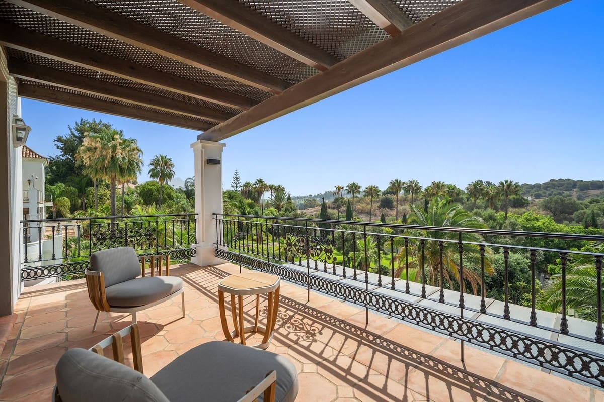 16 soverom Villa til salgs i Benahavis med svømmebasseng - € 13 950 000 (Ref: 8896419)