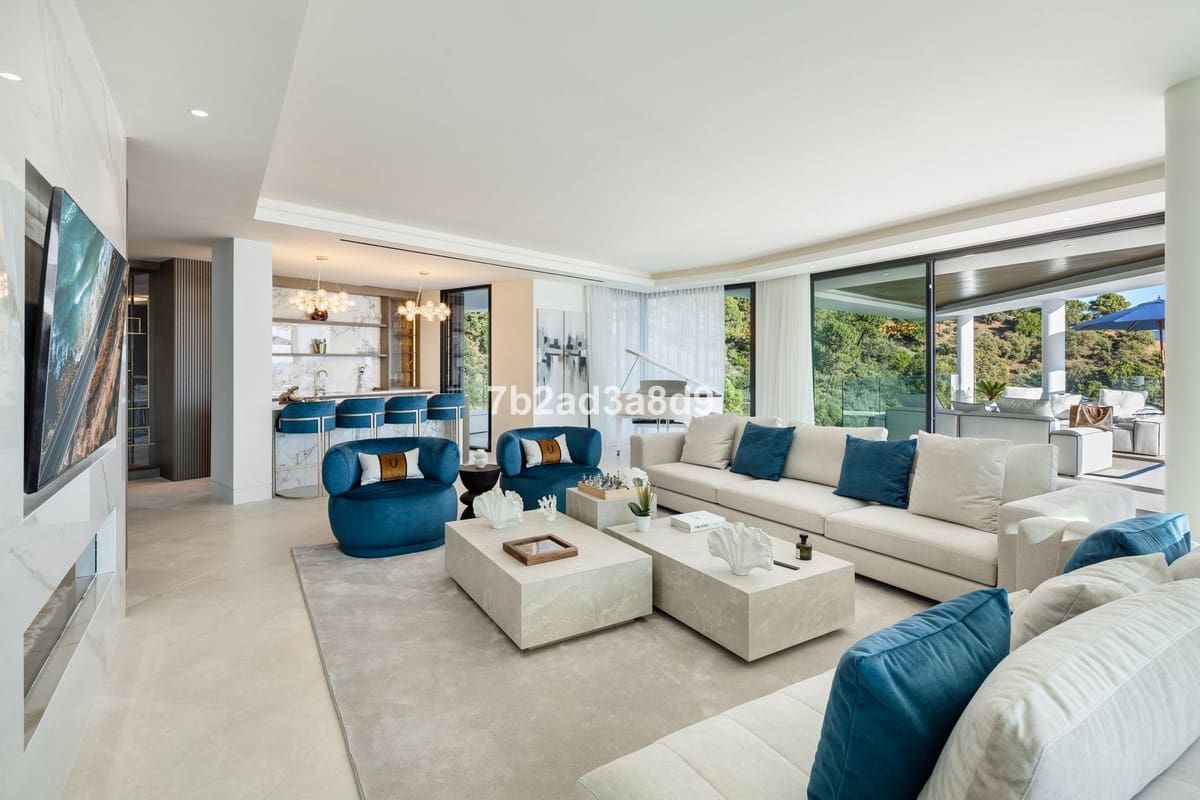 9 soverom Villa til salgs i La Zagaleta med svømmebasseng garasje - € 30 000 000 (Ref: 8921172)