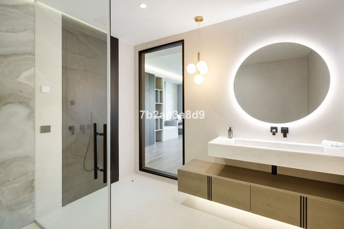 9 soverom Villa til salgs i La Zagaleta med svømmebasseng garasje - € 30 000 000 (Ref: 8921172)