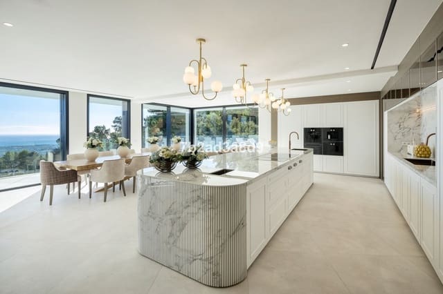 9 makuuhuone Huvila myytävänä paikassa La Zagaleta, Benahavís mukana uima-altaan 
autotalli - 30 000 000 € (Ref: 8921172)