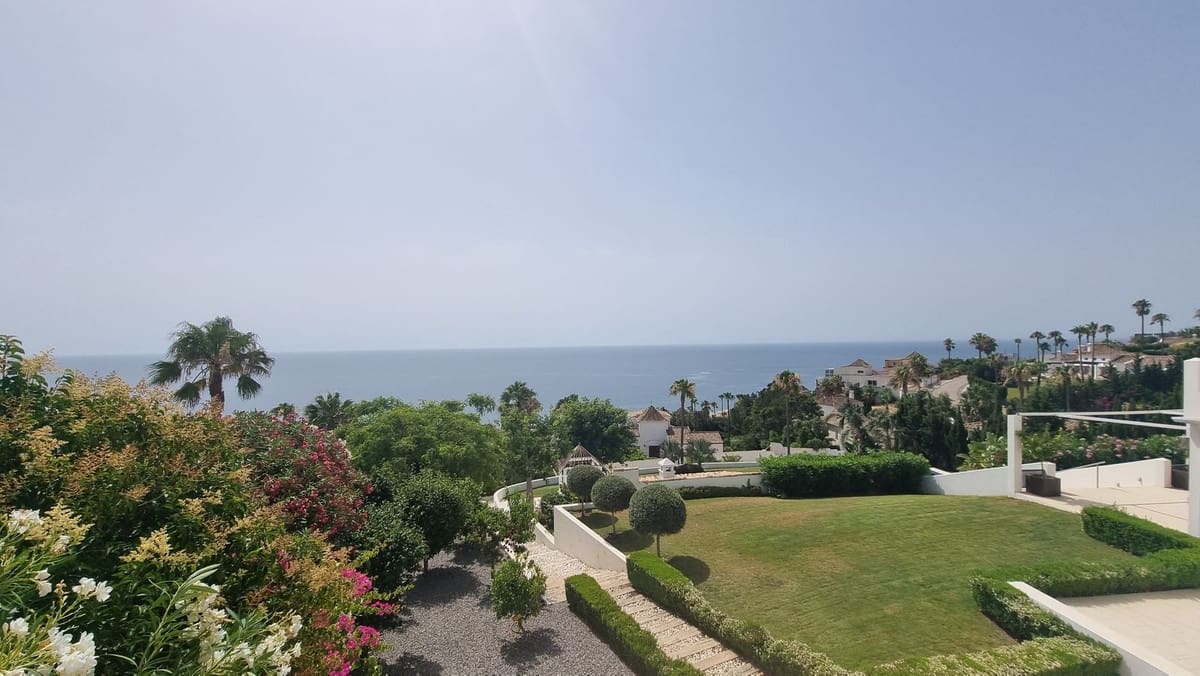 Teren niezagospodarowany na sprzedaż w Manilva - 1 176 000 € (Ref: 8938547)