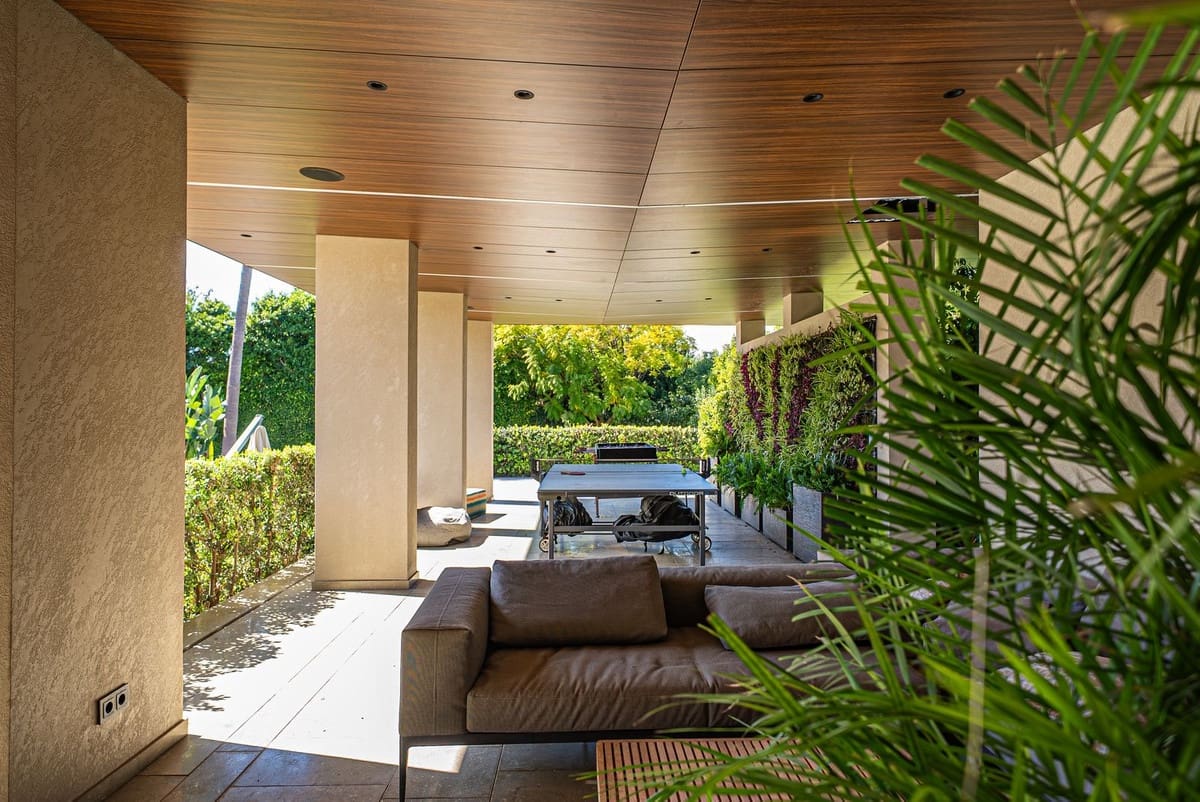 10 soverom Villa til salgs i Guadalmina med garasje - € 11 500 000 (Ref: 8978749)